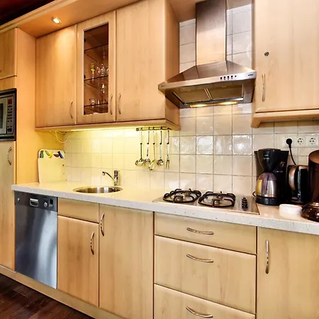 بيت للعطل Wellness Escape In *