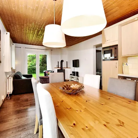 בית נופש Wellness Escape In *